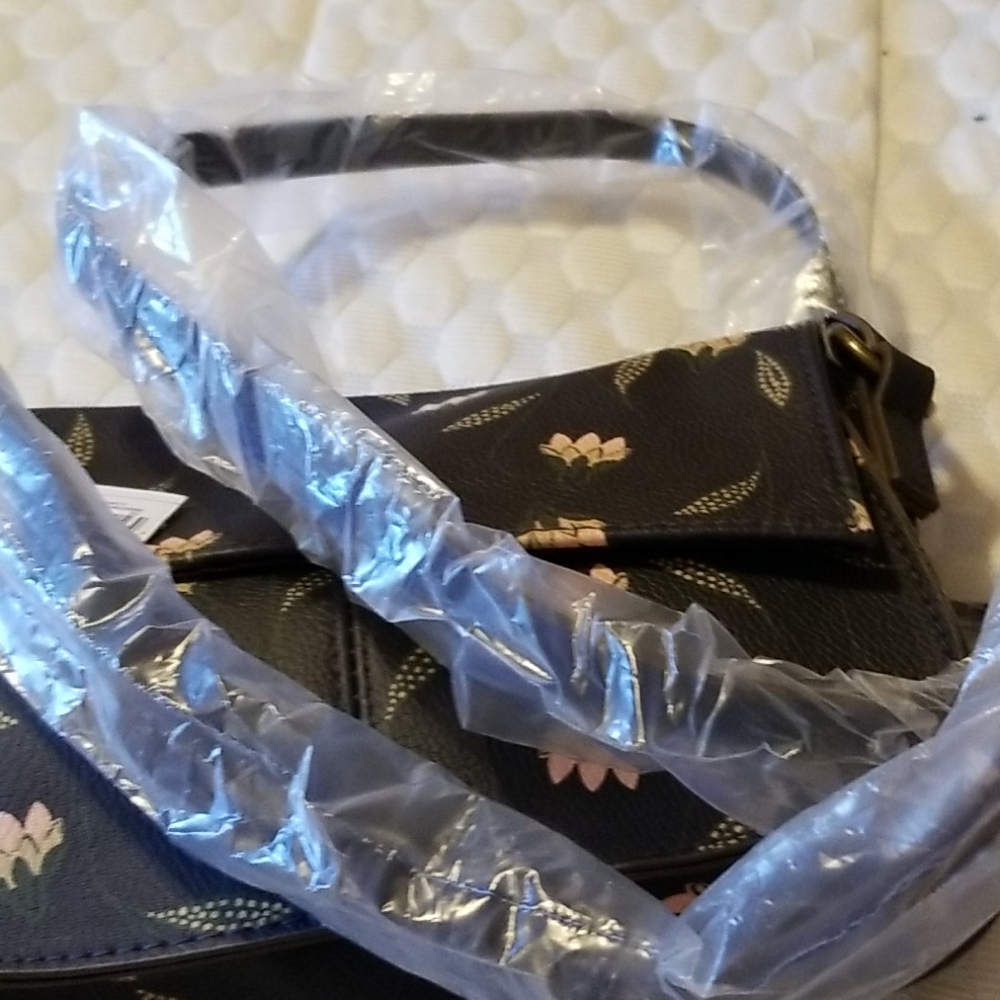 Sonoma crossbody